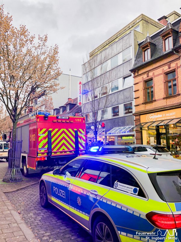 Person in Aufzug, Kaiserstraße