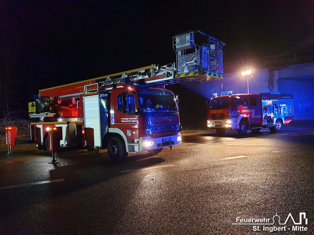 Baum droht, Neunkircher Straße (Spiesen)