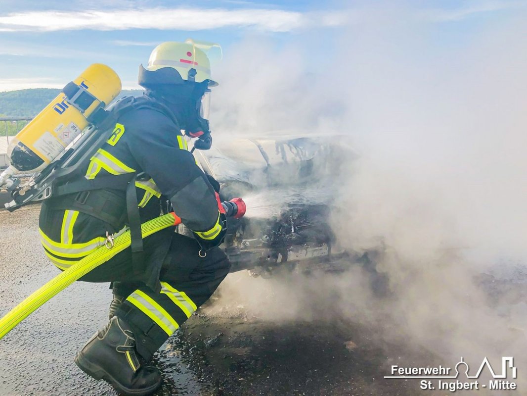 Brand PKW, St. Barbara-Straße