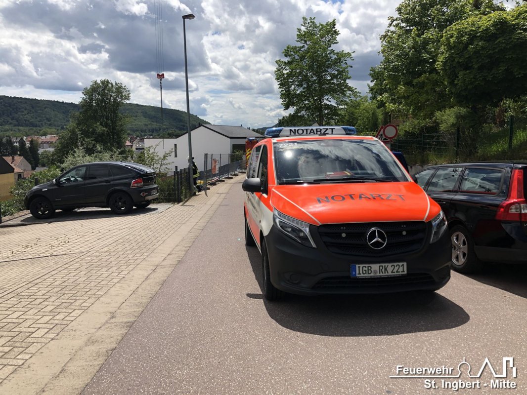 Person in Notlage, Bert-Brecht-Straße