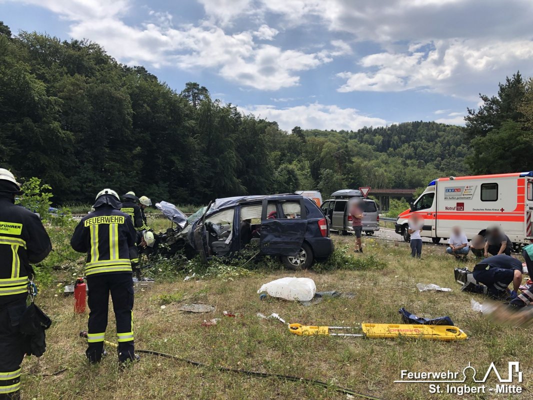 VU mit Person, AS IGB-Mitte BAB 6 FR MA -> SB