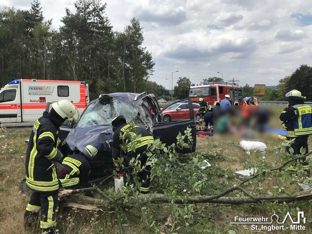 VU mit Person, AS IGB-Mitte BAB 6 FR MA -> SB