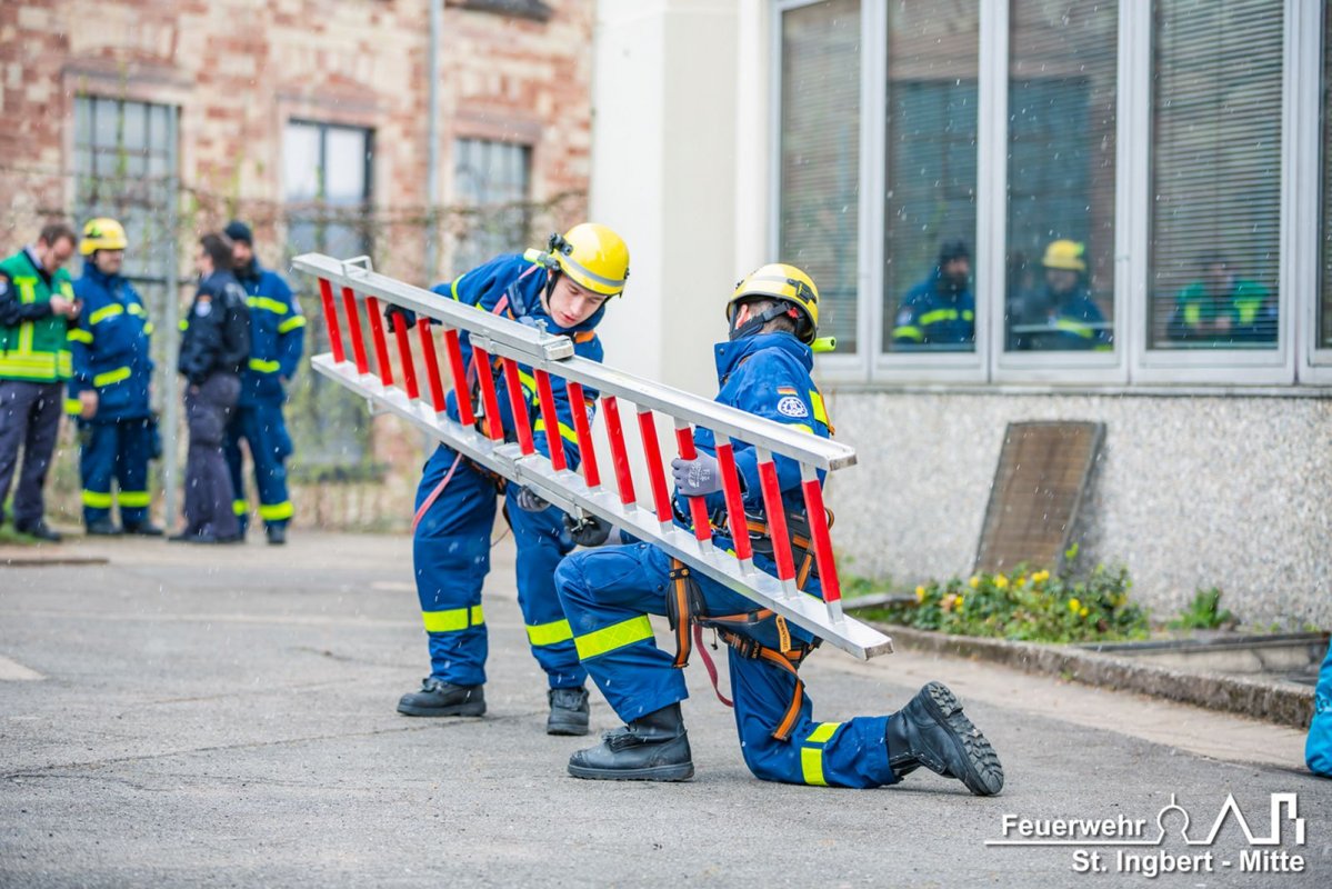 Gesamtstadtübung, Albertus-Magnus-Gymnasium