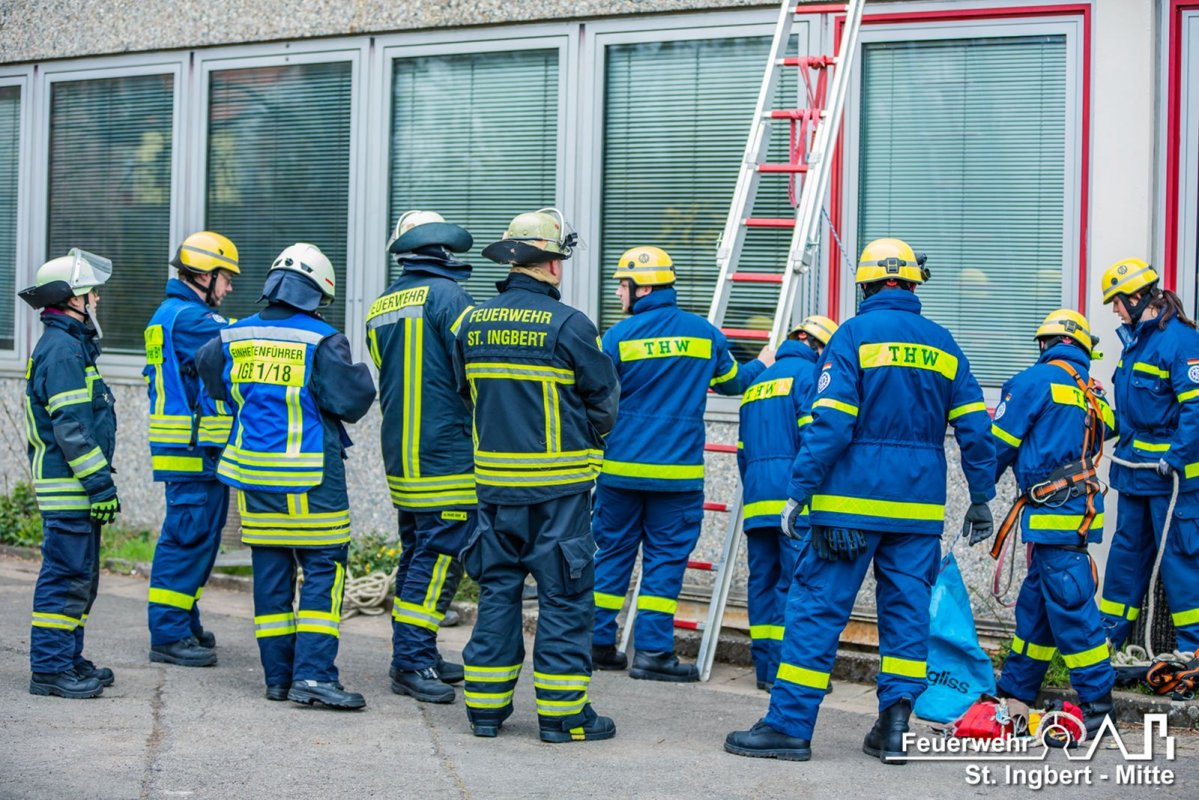 Gesamtstadtübung, Albertus-Magnus-Gymnasium
