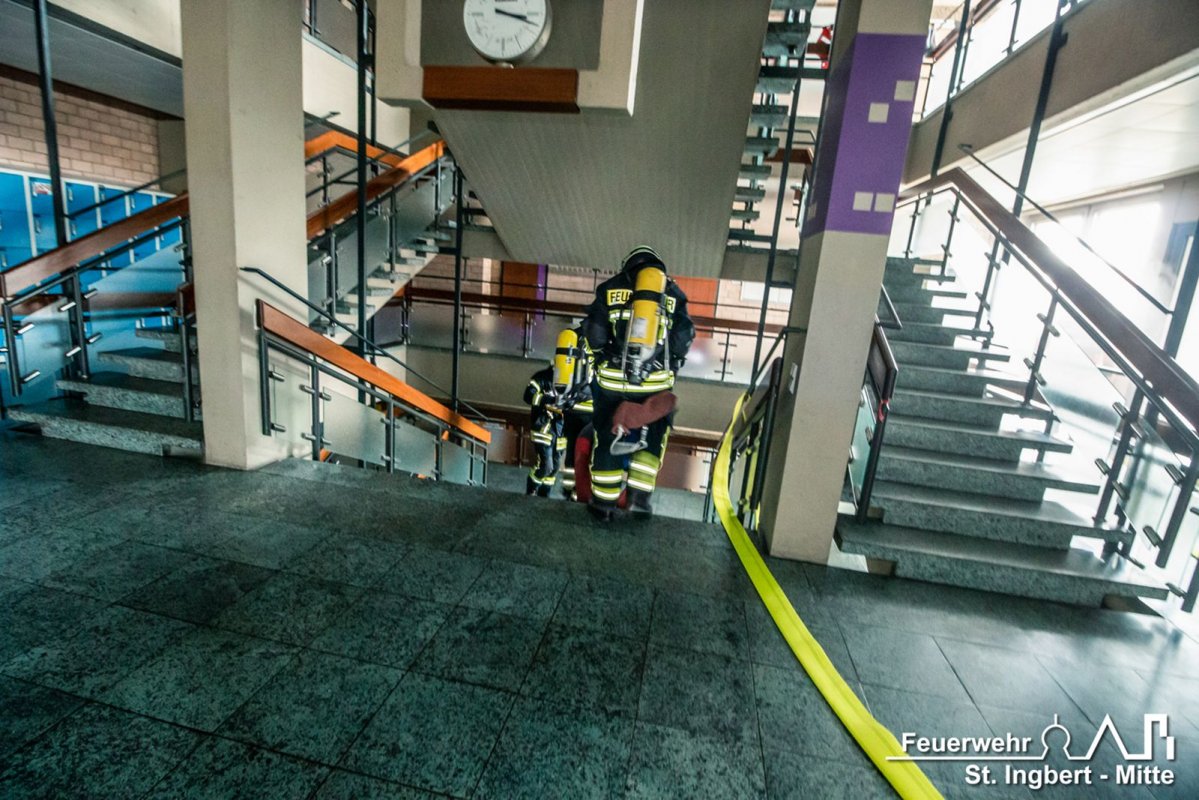 Gesamtstadtübung, Albertus-Magnus-Gymnasium