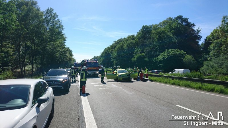 Verkehrsunfall mit Person, A6 Rohrbach -> AK NK