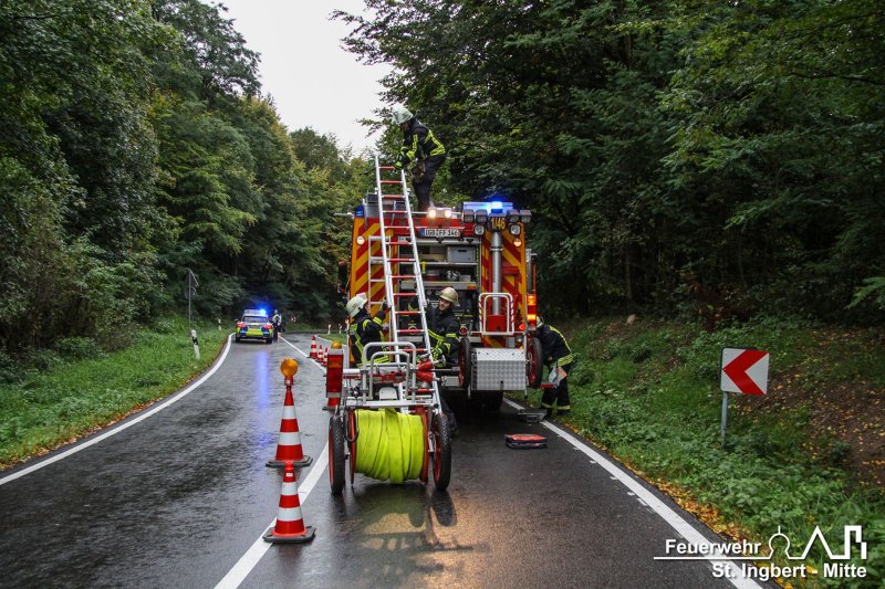 LKW umgestürzt, L244