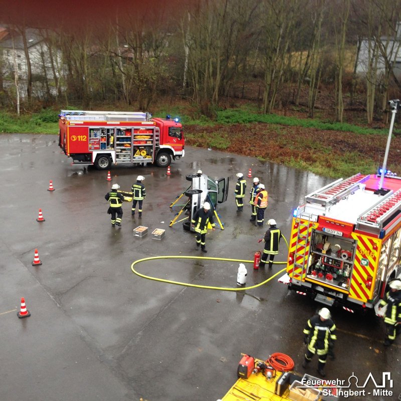 Alarmübung VU mit Person, Rentrischer Weg