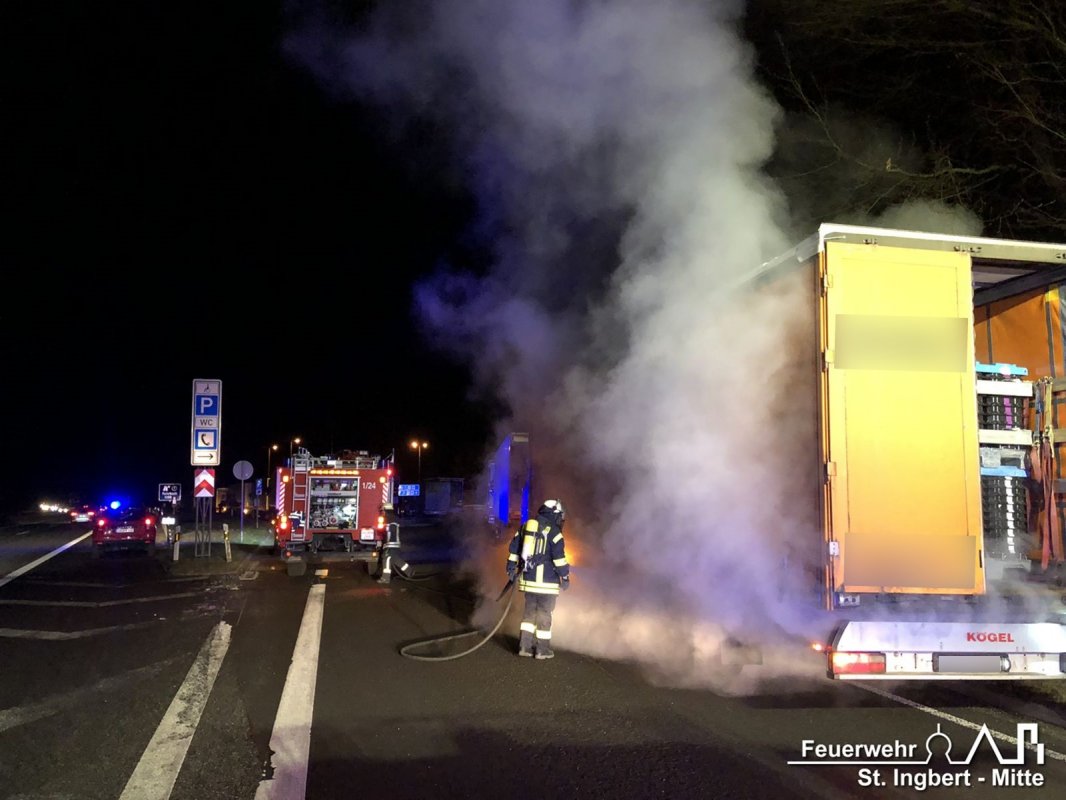 Brand Fahrzeug groß, BAB 6 FR SB->MA