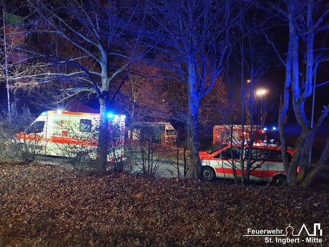 VU mit Person, Oststraße