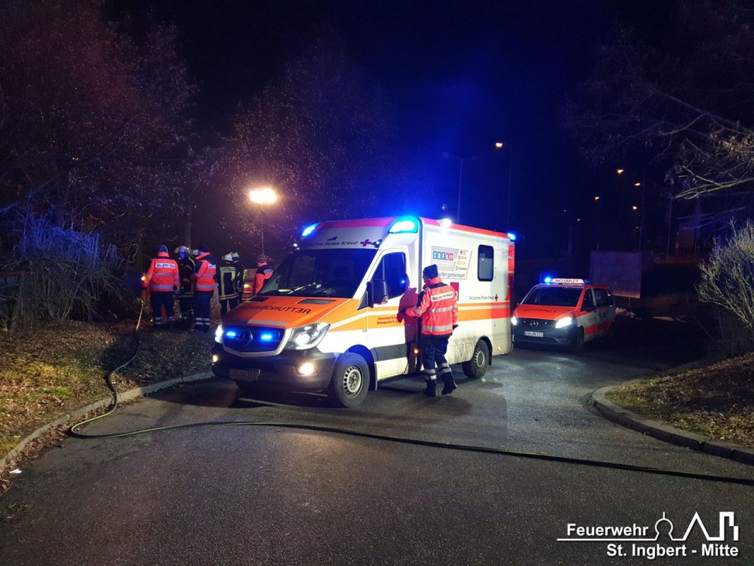 VU mit Person, Oststraße