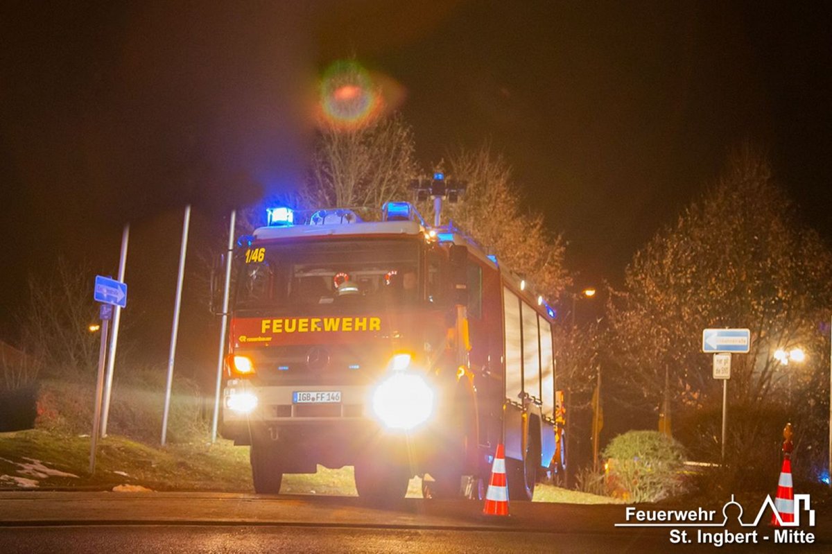 VU mit Person, Oststraße