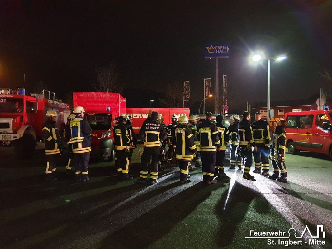 VU mit Person, Oststraße