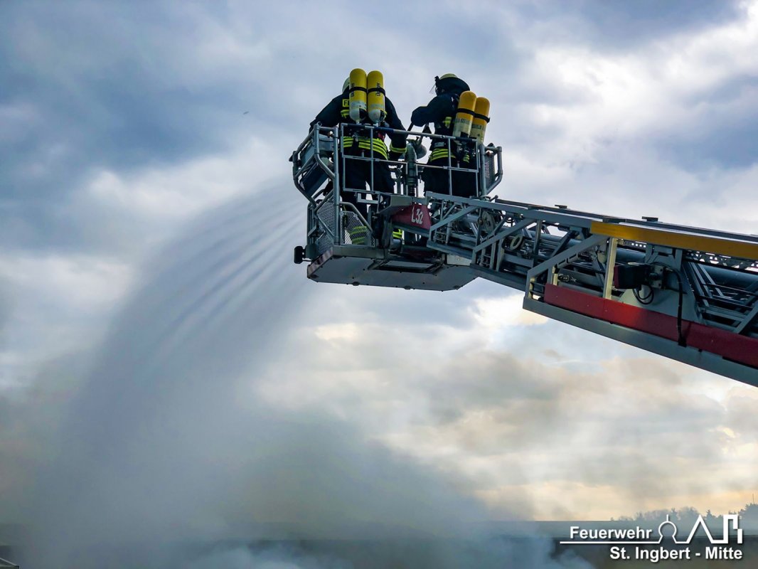 Brand Lagerhalle, Kahlenbergstraße (Rohrbach)