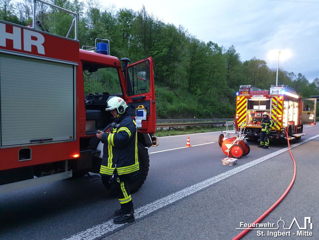 Brand PKW, BAB 6 FR MA-SB