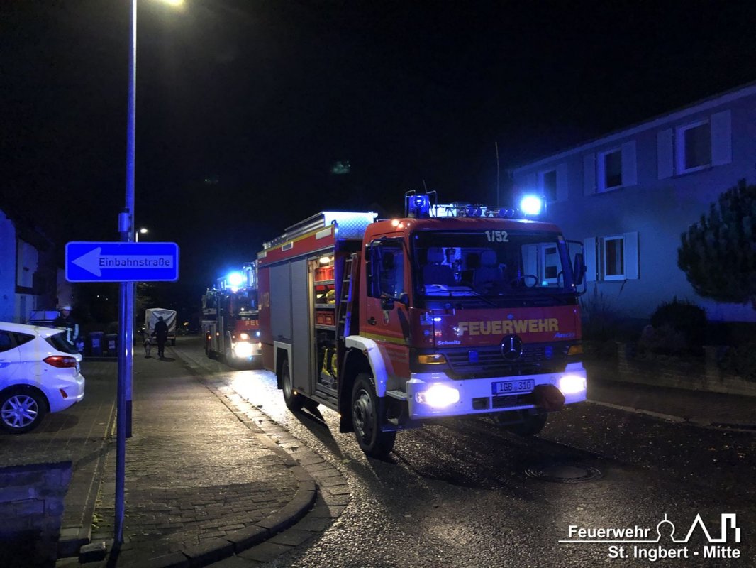 Person in Wohnung, Pasteurstraße